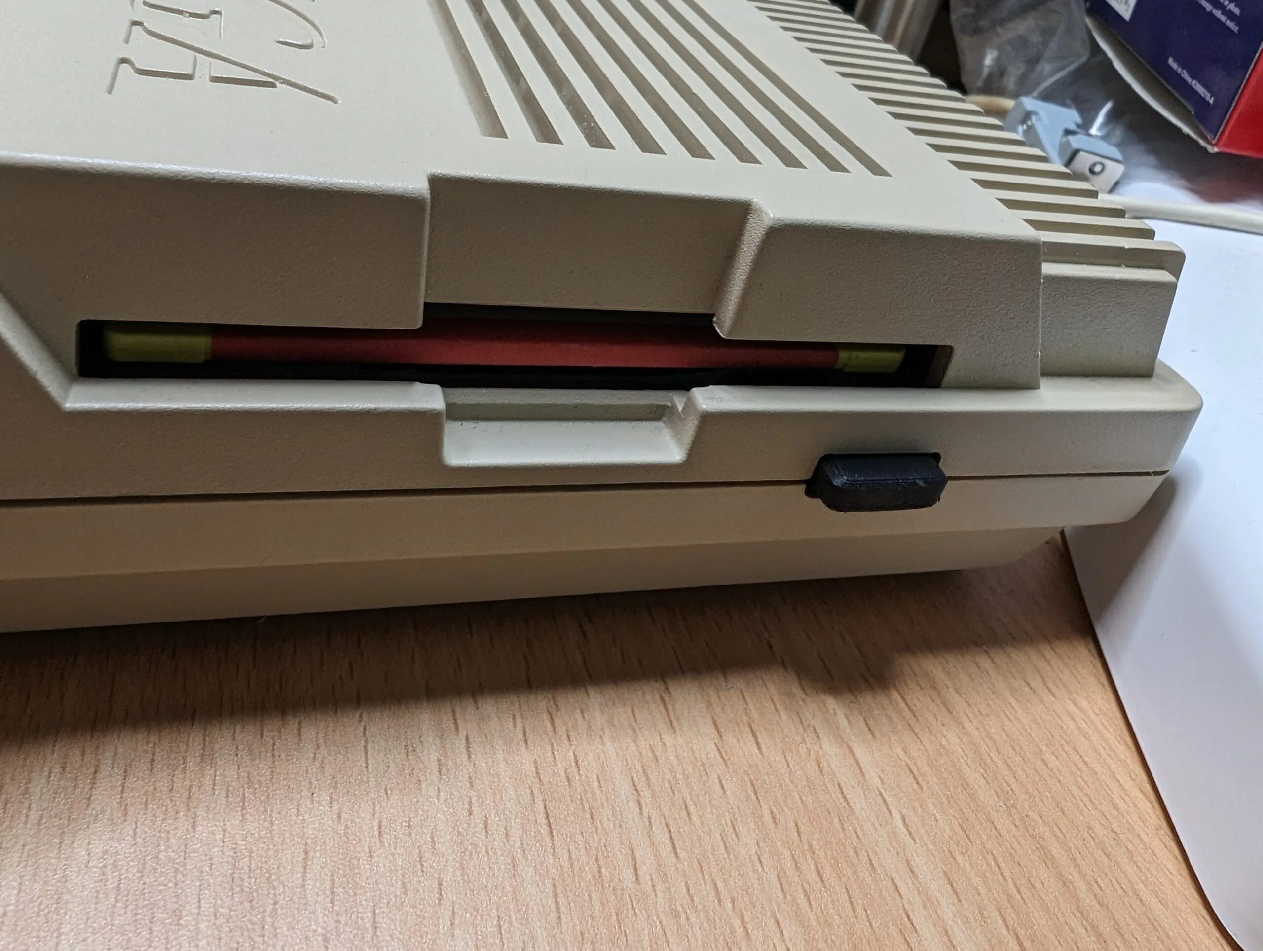 Modifying a PC floppy drive to work inside an Amiga 500
